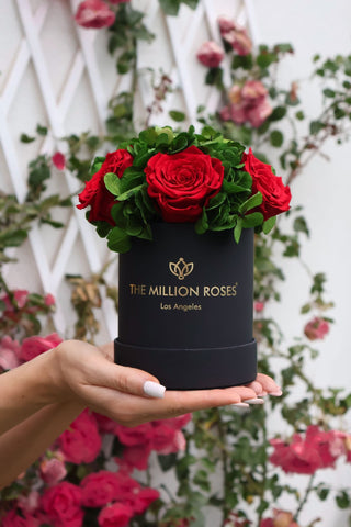 Basic Black Garden Box | Red Roses - Hidden Candles